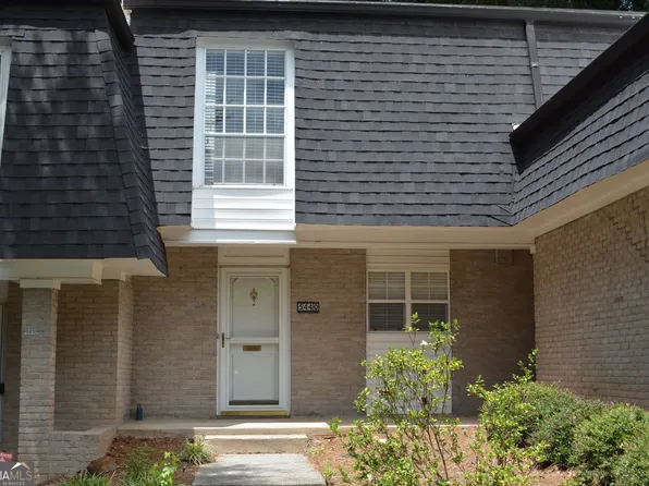 5440 Chemin De Vie NE, Atlanta, GA 30342