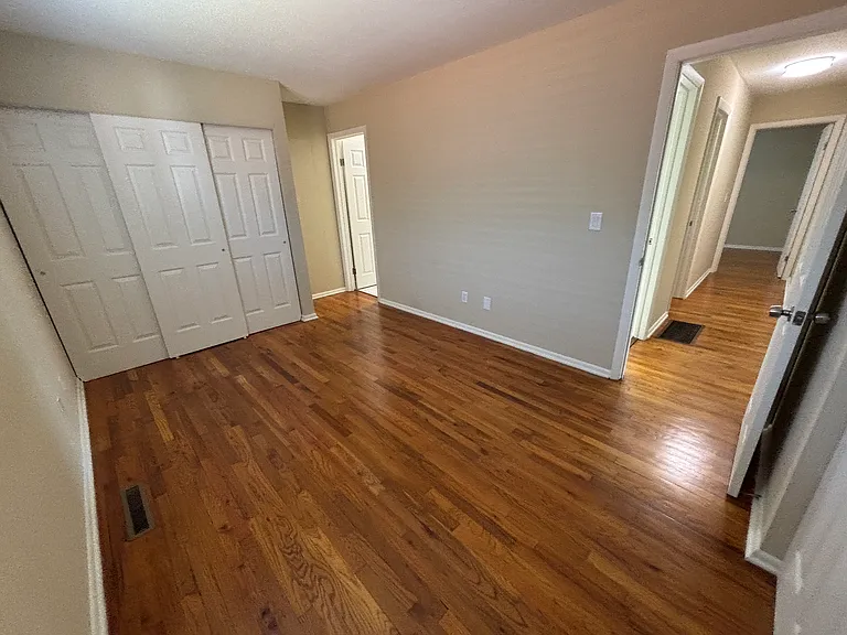3912 La Rosa Dr — Photo 11