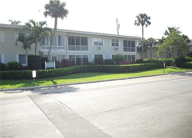 1st image of 1550 Gulf Shore Blvd N