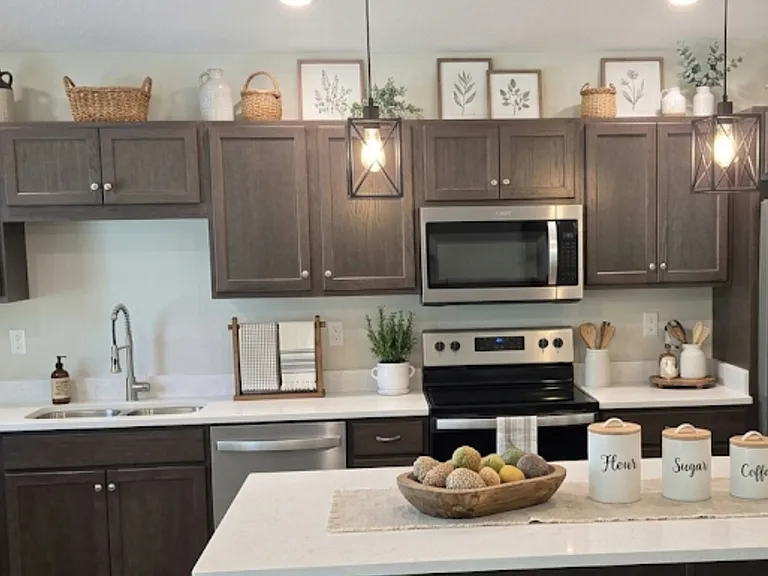 105B Miller Dr #10 — Photo 2