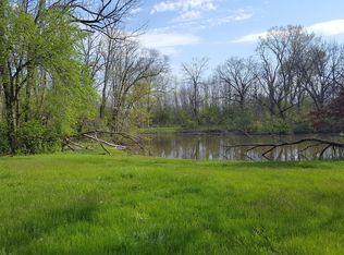 2000 Half Day Rd, Highland Park, IL 60035