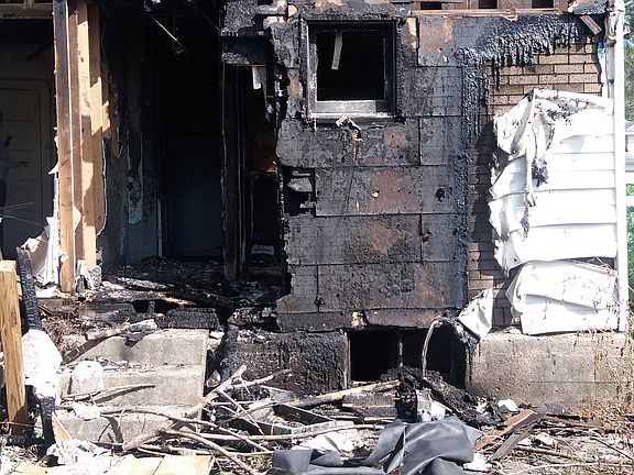 2nd image of 2722 Ethel Ave
