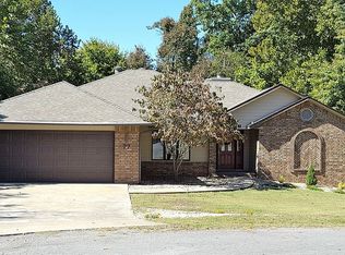 77 Magrath Dr, Bella Vista, AR 72715