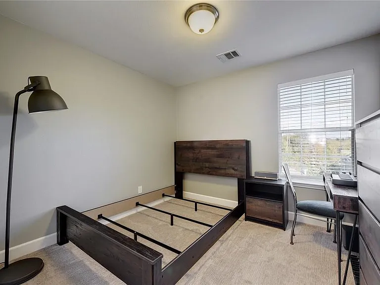 1700 Perez St #A — Photo 18
