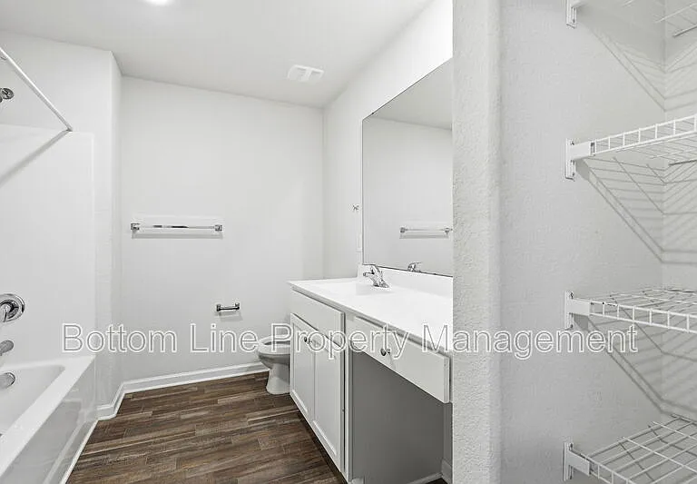 608 Frosty Way — Photo 36