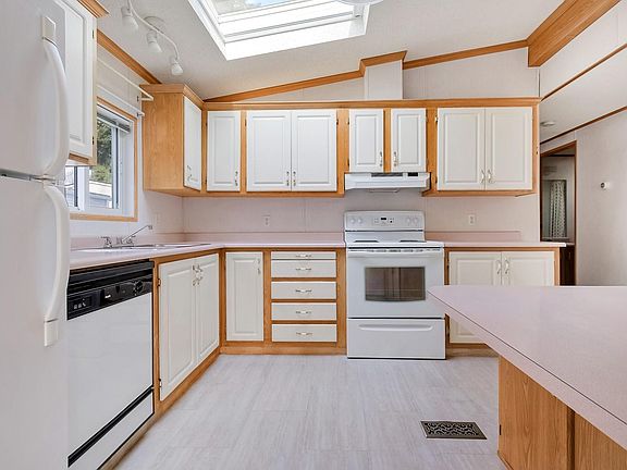 4th image of 5854 Turner Rd #31