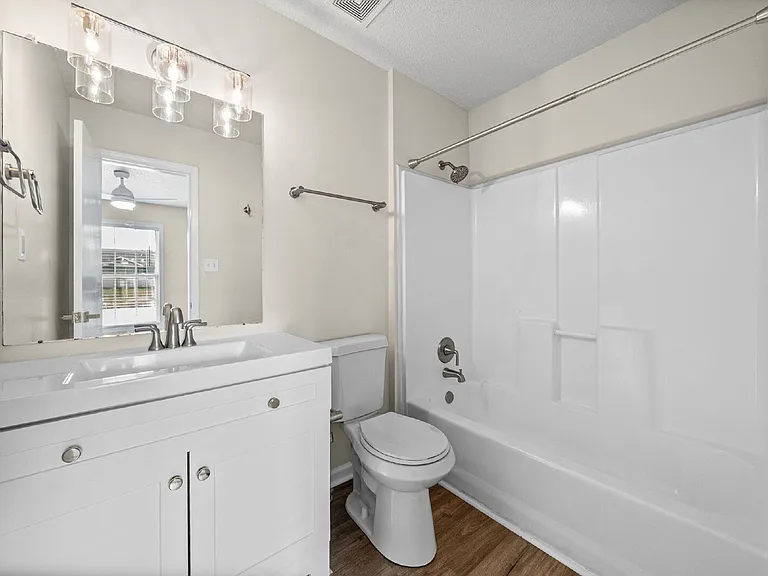 2815 Teakwood Dr — Photo 6