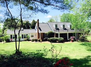 409 16th Avenue Nw, Hickory, NC 28601