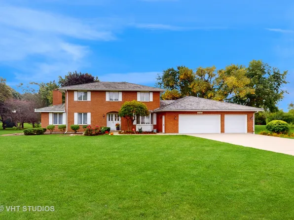 14465 Dan Patch Ln, Libertyville, IL 60048