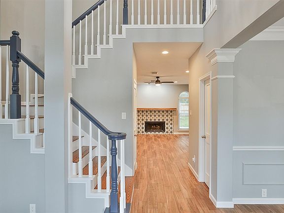 5th image of 14911 Rockledge Dr