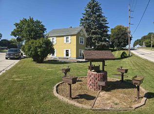 859 Broadway St, Sheboygan Falls, WI 53085
