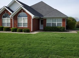 13 Garden Dr, Taylorsville, KY 40071