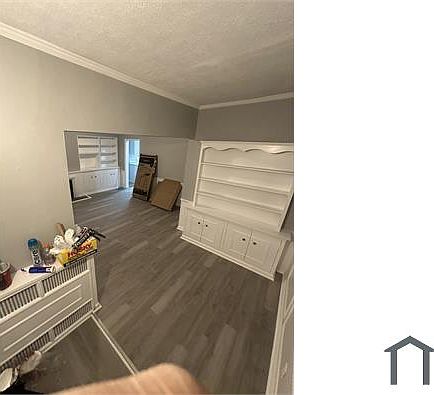 5th image of 3672 E 69th St #1