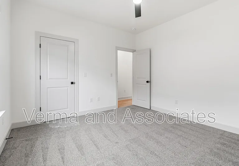 920 Trestle Ln — Photo 8