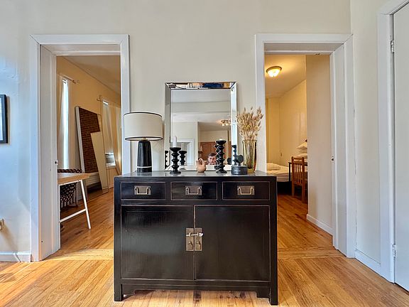 3rd image of 210 Humboldt St APT 5