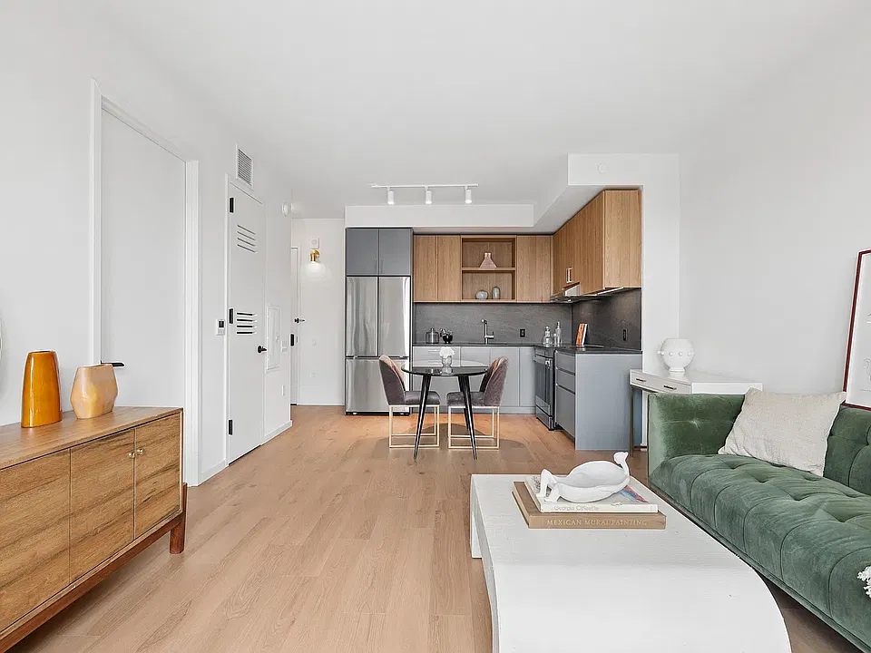 55 Willoughby St #38C