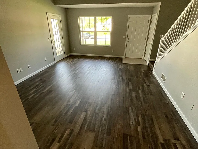 403 S Pike Ave — Photo 7