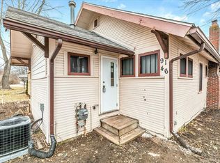 9146 Dexter Pinckney Rd, Pinckney, MI 48169