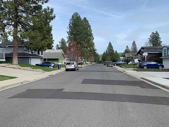 4th image of 4006 E 34th Ave