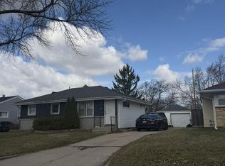 8152 West Clovernook STREET, Milwaukee, WI