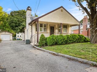 2426 Gilbert St, Broomall, PA 19008