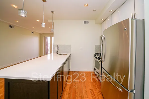 Rented by Sterling Realty Solution Inc | media 14