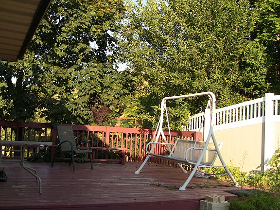 4th image of 891 E Northcliffe Dr