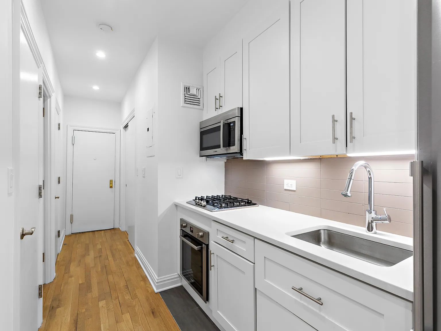 349 East 58th Street — Photo 4