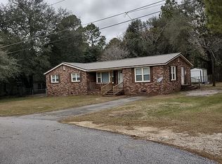 537 Jones Ave, Swainsboro, GA 30401