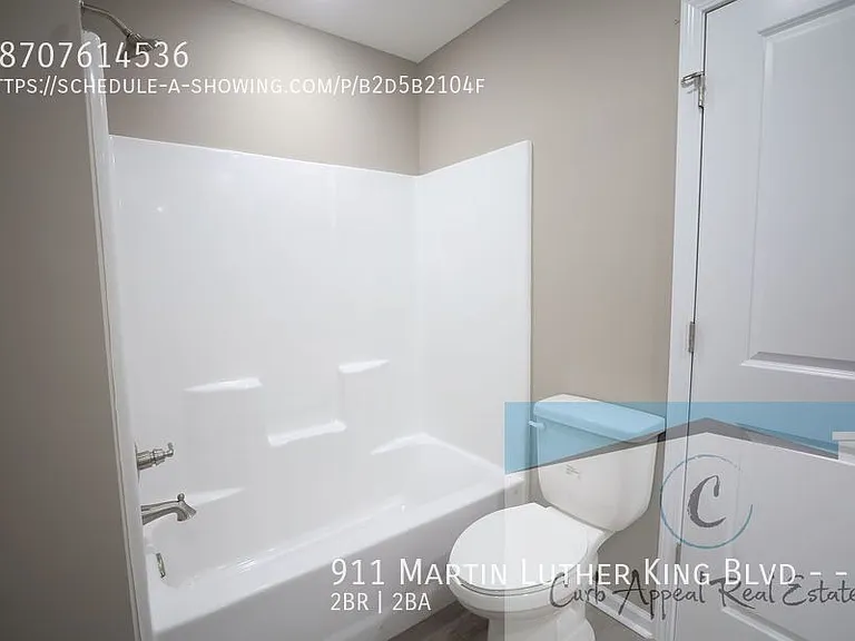 911 Martin Luther King Blvd #B — Photo 4