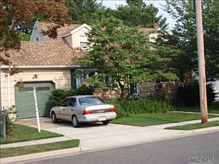 2nd image of 95 Atlantic Ave