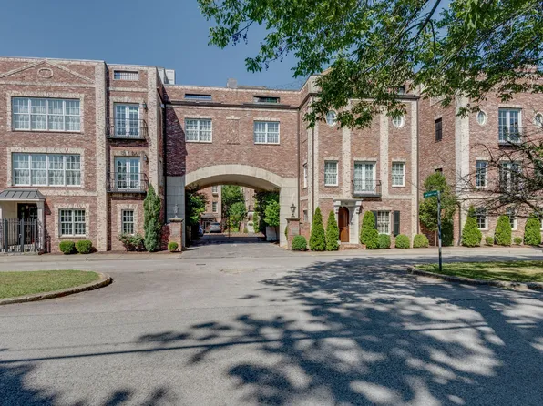 104 West End Cl, Nashville, TN 37205
