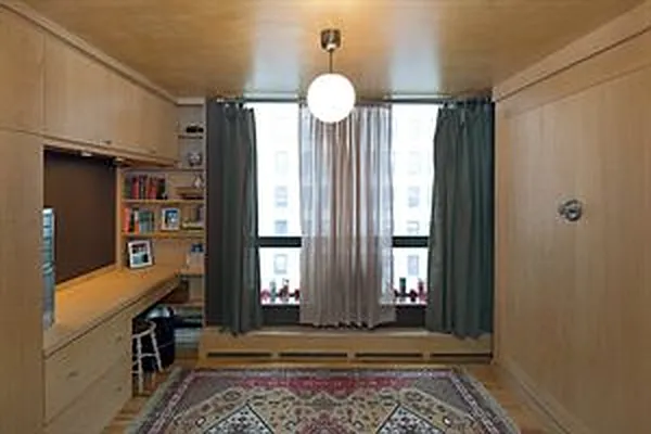 Sold by Douglas Elliman | media 14