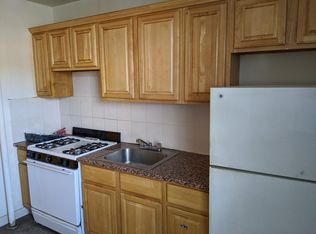 77-17 138th St, Flushing, NY 11367