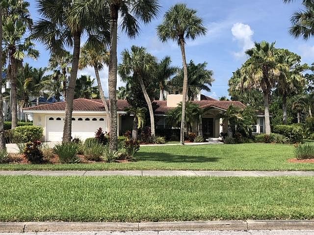 1st image of 7522 Westmoreland Dr