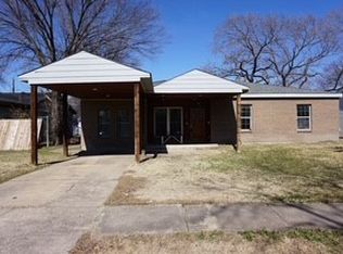 134 W Cober Dr, Grand Prairie, TX 75051