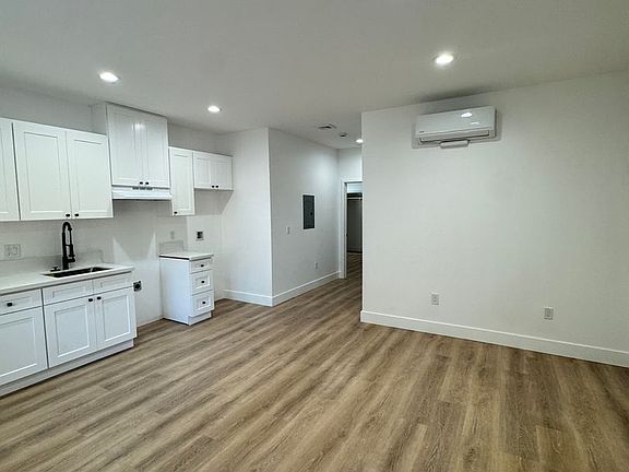 2nd image of 5201 E Anaheim Rd #8
