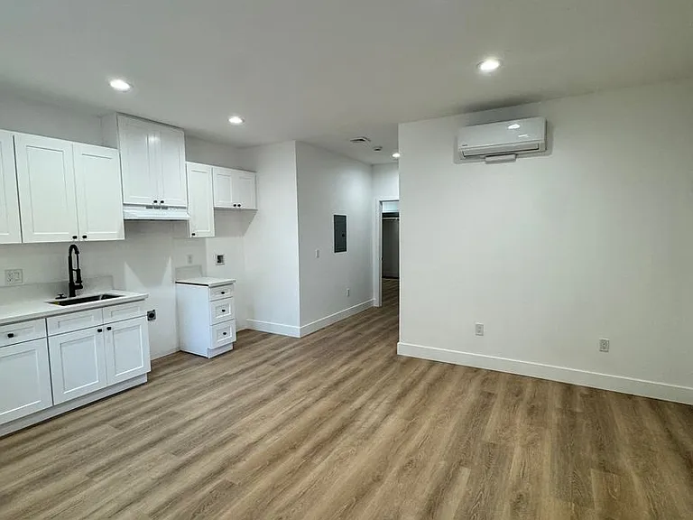5201 E Anaheim Rd. — Photo 2