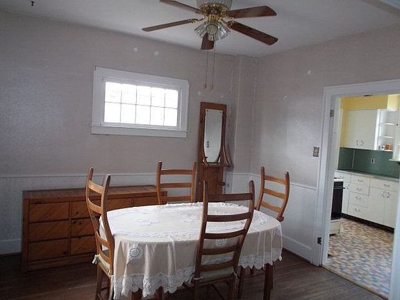 3rd image of 2501 Grandview Ave