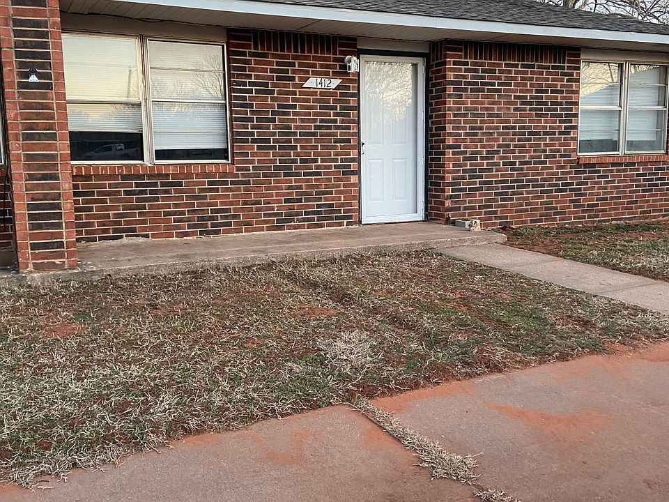 1st image of 1412 Cliff Ct #1412
