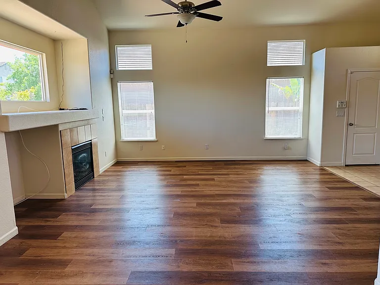 3557 Envero Way — Photo 4