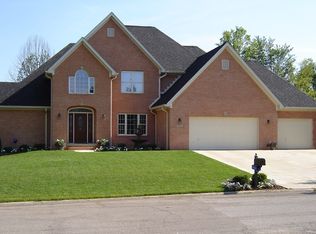 378 Mutton Creek Dr, Seymour, IN 47274