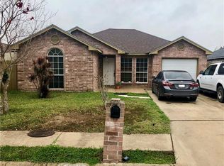 413 S Sol Dorado St, Mission, TX 78572