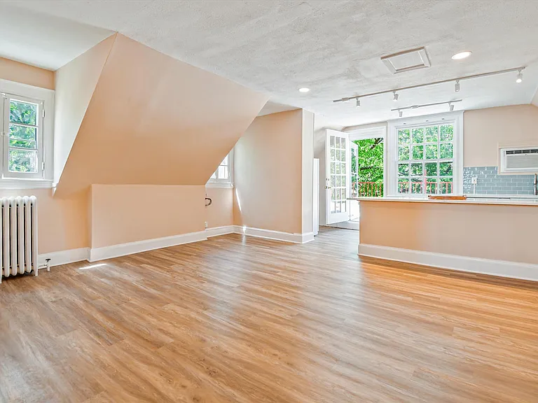 3510 Greenmount Ave #3 — Photo 4