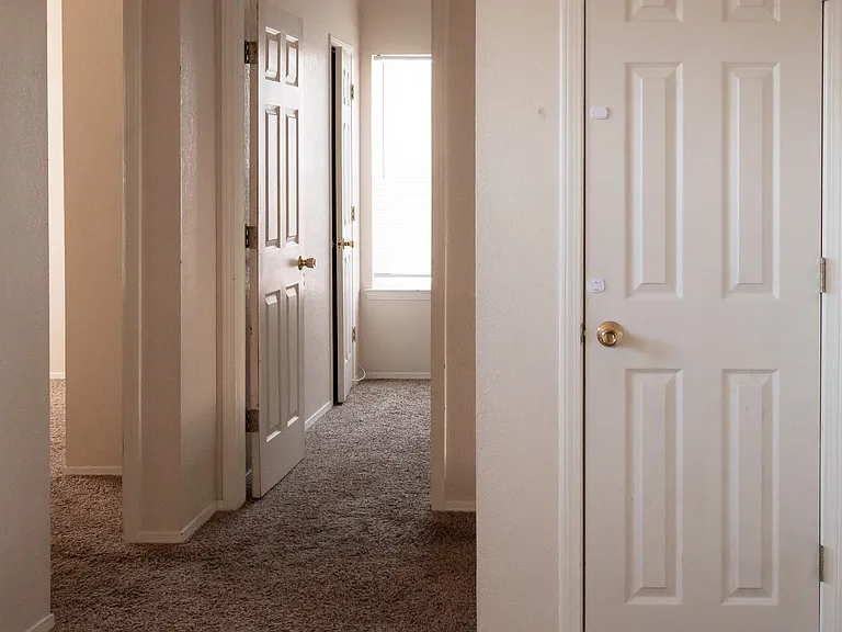 5760 W Valley Cir — Photo 13