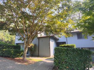 870 Blackstock Rd, Pt Moody, BC V3H 3R8