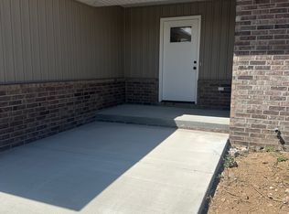 41 Whitley Ln, Monett, MO 65708