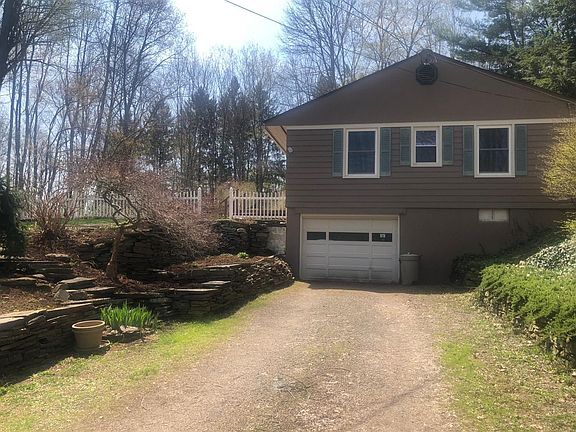 4th image of 6 Linda Ln