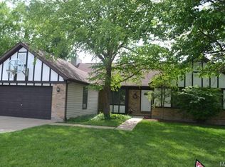 203 Washington Heights Dr, Washington, MO 63090