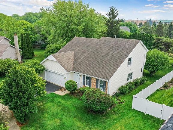2nd image of 3103 Blackhawk Ct